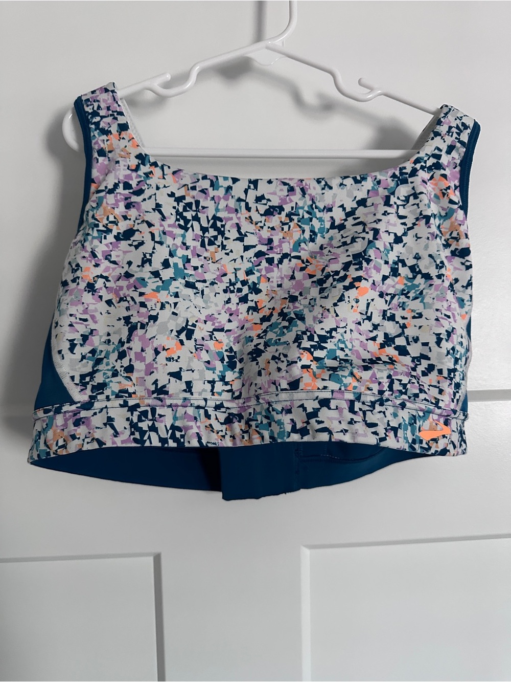 Brooks Printed Sports Bra - White Multi